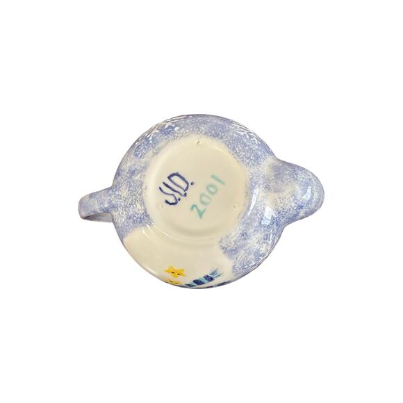 Vintage Blue Snowman Teapot with Snowflakes - 8 cups - Picture 4 of 5